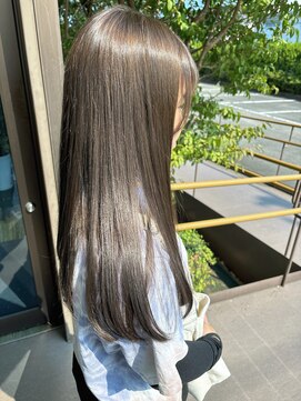 ベルフェミンアプレ(Belle femin Apres) オリーブグレー ブラウンカラー 髪質改善 艶髪 ストレート