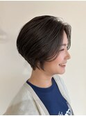 丸みシルエットが映える！大人のハンサムショート