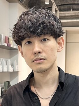 アビーファイブ(ABBEY 5) マッシュセンターパートスパイラルパーマメンズカットmen's