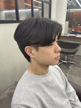 ニコ トウキョウ ロジック(nico TOKYO Logic) メンズセンターパートニュアンスパーマアップバング