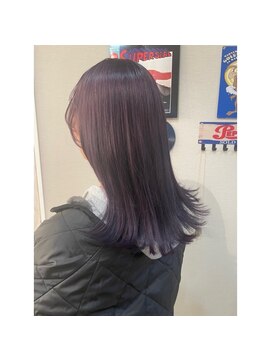 大人可愛い赤紫カラー