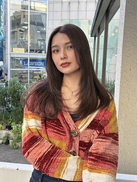 ヘアー アレス(hair ales) レイヤースタイル フォギーベージュ 透明感カラー