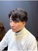 ビジネスツーブロックショート ニュアンスパーマ かき上げバング