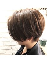 フラミューム 恵比寿(flammeum)&nbsp;ミヤザキスタイル   耳かけハンサムショート