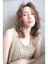 ファム(FAM)&nbsp;くせ毛パーマ×ミディ