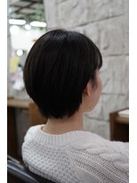 クレイヴ(CRAVE)&nbsp;大人可愛いショートボブ×暗めなグリーンジュ