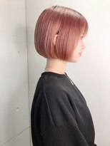 ミニボブ　丸み　ピンクベージュ
