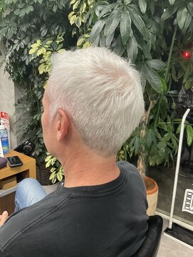 シェル 吉祥寺(shell) メンズホワイトカラー刈り上げ