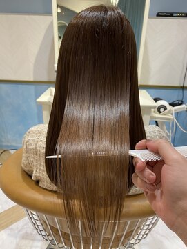 ロンド ストラーダ 心斎橋(Lond strada) シルキーベージュ×グレージュカラー【髪質改善/縮毛矯正】