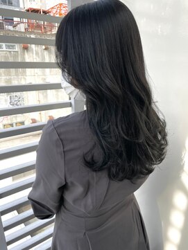 ジーナ セントラル銀座(Zina) 大人かわいいコテ巻き＊カール＊ブルーブラック　ZinaCENTRAL