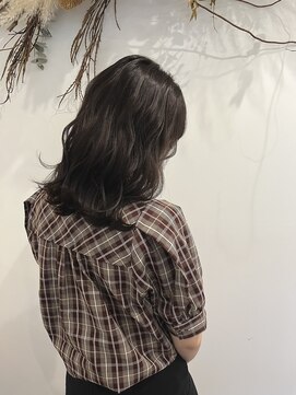 ゼンドットカラスマ(Zen.karasuma) アッシュカラー