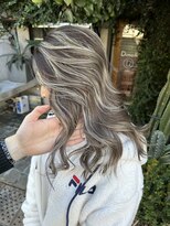 ディモアンド 表参道(Dimo&)&nbsp;ミニウルフ/インナーハイライト流れるレイヤー[表参道]