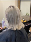 ホワイトアッシュカラー