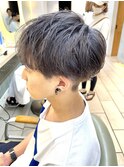 ブリーチ必須メンズカラー 夏に大人気！シルバーカラー
