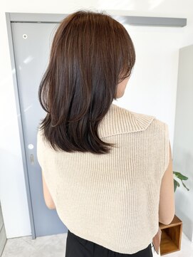 ヨム(YOMU) やわらかレイヤースタイル