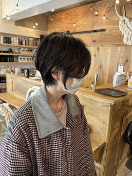 ウィークエンド(WEEKEND) くびれショート