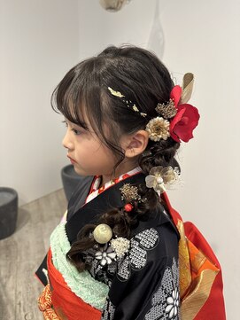 コキリ(kokiri) 【ayari】七五三ヘアセット☆ラプンツェルみたいな編みおろし