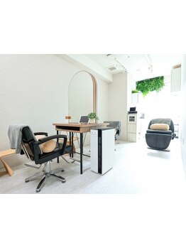 《完全貸し切り/お子様連れOK》日頃の喧騒を忘れさせてくれる癒しの空間…♪話題の髪質改善メニューも◎