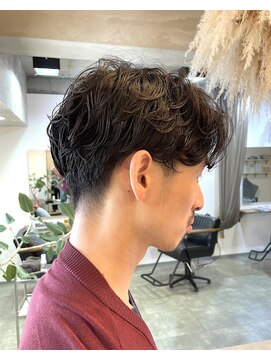 メロウ(mellow) センターパートカルマパーマ★毛流れパーマ