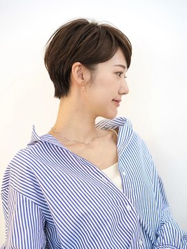 アイスバーグ ウェスト 清澄白河(eyesburg W/est) 20代30代大人かわいいショートボブｘ小顔ひし形マッシュパーマ