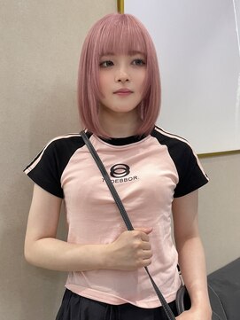 ローレン(Lolen.) 【ピンクベージュ×切りっぱなしボブ】　浜崎　あきら