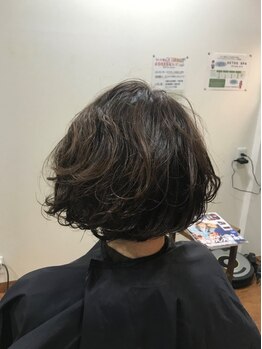 ヘアリング(HAIR Ring)の写真/《駐車場あり・瀬田公園近く》大人女性の魅力を引き出すグレイヘア/白髪ぼかしオーダー多数◎上品な艶髪へ*