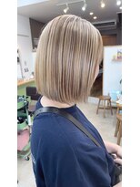 オリビアヘアー(OLIVIA HAIR) ブラウンハイライトで透明感ミルクティー