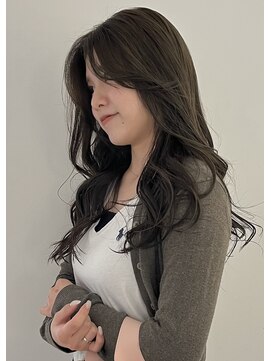 スペシウムバイアンバースデー(spacium by UNBIRTHDAY) オリーブグレージュ/ゴトウルリ