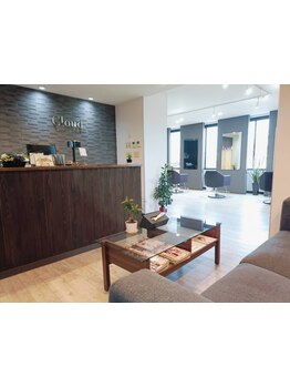 ☆駐車場あり☆落ち着いた雰囲気の店内で、周りを気にせずにゆったりとしたサロンTimeを過ごせます!!