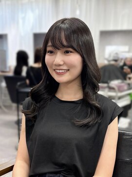 モク(mok) 韓国巻き×透明感ダークブラウンカラーがかわいいです★