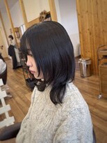 コモレビ(komorebi)&nbsp;【山本智文】黒髪ハッシュカットレイヤー