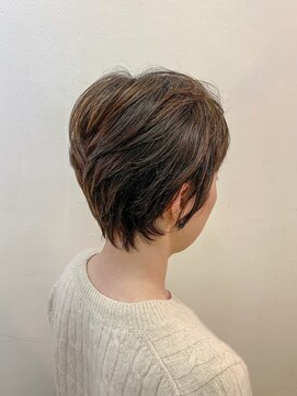 パティオン(PATIONN) カットとカラーで立体的に見せる大人のショートスタイルヘア☆