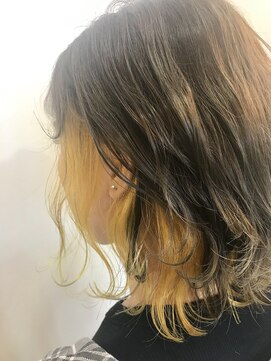 ノット 成田公津の杜(Knot) 耳かけ前下がりボブ×エッジを効かせたインナーカラー【yellow】