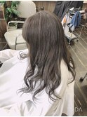 グレージュグラデーションカラー