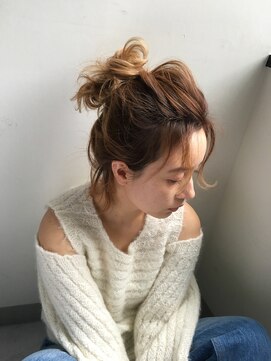 ニキータ(Nikiita) ゆるシニヨン　b6521