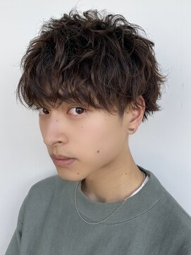 バイフィフス 原宿/表参道(by fifth) 波巻きツイストスパイラルパーマツーブロック刈り上げ