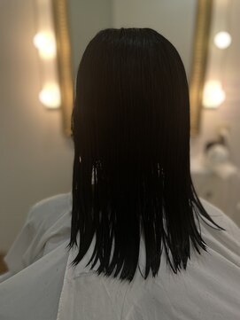 ミヤコウシティ美容室 外ハネ