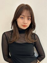 ヴィオットバイサロン(Viot by Salon)&nbsp;シルキーベージュ デザインカラー 斜めバング フェイスレイヤー