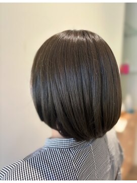ビースリー ロア ボブスタイル  2023/8/19