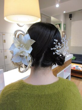 クリアー オブ ヘアー 藤が丘店(clear OF HAIR) タイトツイン