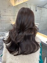 サイン 渋谷(SIGN)&nbsp;ザクザクレイヤーカット巻き方簡単ミディアムロング韓国表参道