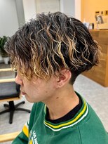 フゥ 宇都宮(FeU) 波巻きパーマツイストスパイラルパーマメンズマッシュパーマ