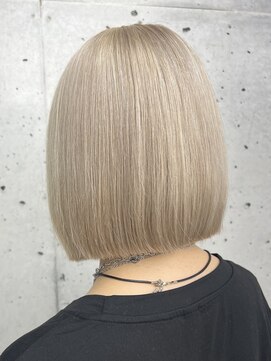 ビューブルー 亀戸錦糸町(VIEW BLUE) 美髪シアーカラーピンクブラウンショートカット切りっぱなしボブ