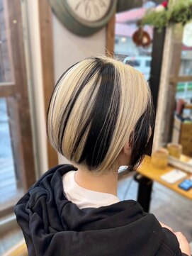 トルチェ(toRtue) 抜きっぱなしブロンド　コントラストブラック　アンブレラ