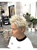 スパイキーショートメンズカットメンズカラーホワイトカラー