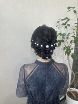 ウル(Uru)&nbsp;お呼ばれシニヨンヘア♪