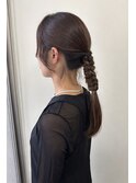 ピンを使わない大人艶感ローポニー×編み込みアレンジ