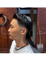 ハナテンベース(HANATEN BASE) テーパーフェード×オールバック メンズビジネス_メンズショート