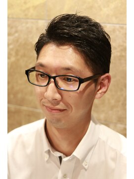 バルビエ グラン 銀座(barbier GRAND) インテリビジネスマンのツーブロックスタイル