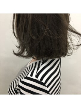 キー(kii) ブルーアッシュ